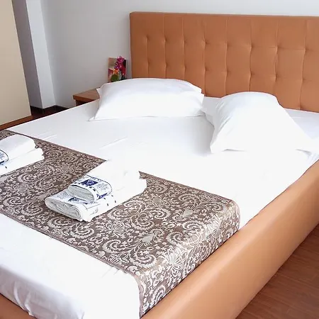 Apartament Luca *